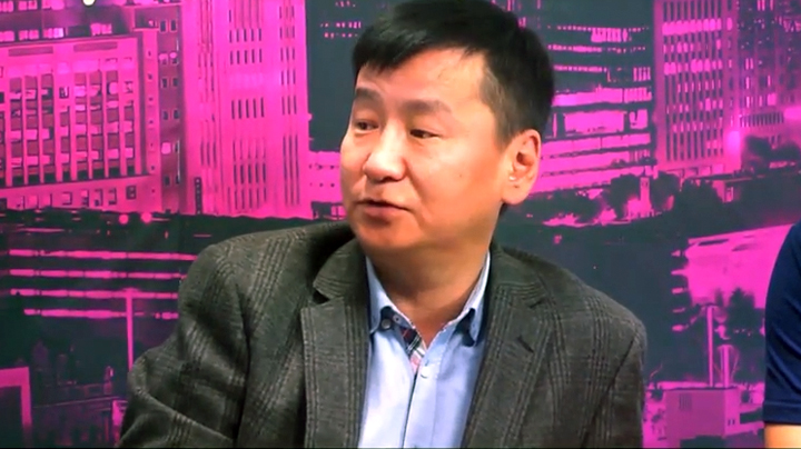 Жүжигчин Баатархүүгийн хайрын түүх